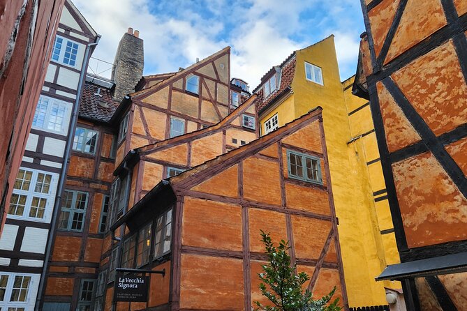 Sights & Gems: Medieval Copenhagen & Nyhavn with a local host - Why this short walk works well for a first day