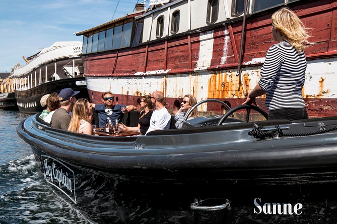 Social Sailing - Copenhagen Canal Tour - Captain's Favorite - Starting at Kvæsthusbroen at 1 p.m.