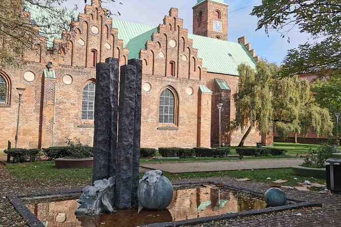 The Ancient Viking Stronghold of Aros: A Self-Guided Audio Tour in Aarhus - The Viking Museum and the story beneath the city
