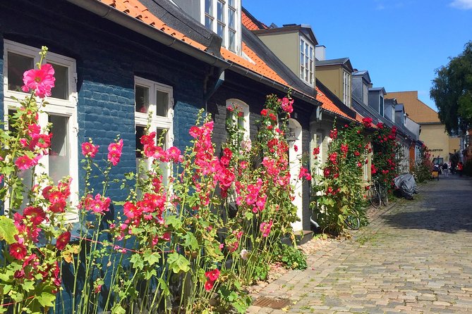 Time travel in Aarhus - A five-hour walk through Danish time